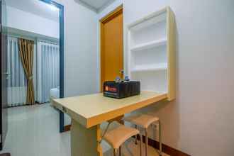 Ruang Umum 4 Elegant and Nice 1BR at Royal Heights Apartment By Travelio