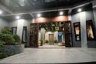 Bangunan Little Loft Hotel