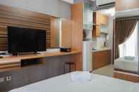 Common Space Studio Simple Apartment at Signature Park Grande MT Haryono By Travelio