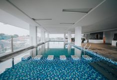 Swimming Pool 4 Platinum 1010 Studio Tera Apartment Bandung View City