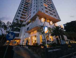 Exterior 2 Platinum 1012 Studio Tera Apartment Bandung City View 