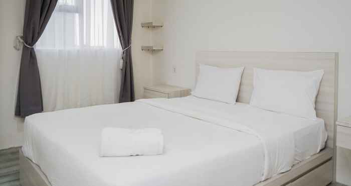 Bedroom Cozy and Warm Studio Bintaro Icon Apartment By Travelio