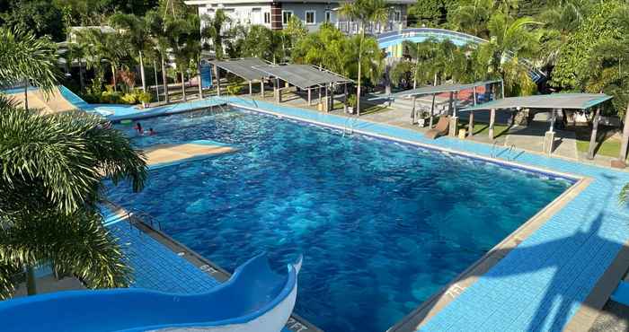 Swimming Pool JJB Aquafarm Resort By Cocotel