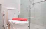 In-room Bathroom 4 Fully Furnished Penthouse Studio Apartment at Gold Coast PIK By Travelio