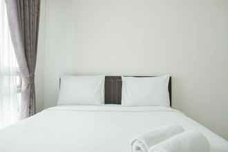 Bilik Tidur 4 Comfort 1BR with Study Room at Woodland Park Residence Apartment By Travelio