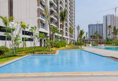 Swimming Pool 6 Fully Furnished with Cozy Design Studio Apartment at Sky House BSD By Travelio