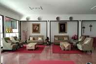 Lobby Hotel & Resto Gunung Kawi