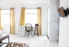 로비 2 Modern and Spacious Studio Room Apartment at Grand Asia Afrika By Travelio