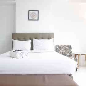 Modern and Spacious Studio Room Apartment at Grand Asia Afrika By Travelio1 , 飯店Click Square
