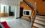 Ruang Umum 2 Homestay Jogja Cozystop Kotagede