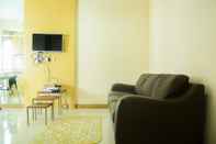 Common Space Cozy 2BR Apartment at Sudirman Park By Travelio