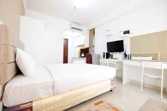 Kamar Tidur 4 Studio Apartment at Signature Park Grande Near MT Haryono By Travelio