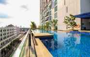 Swimming Pool 6 Treepark City Apartemen by KitaRooms