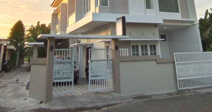 Exterior Arsya Homestay Yogyakarta