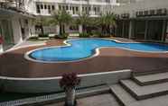 Kolam Renang 7 Kozy Room Sentul Tower Apartemen 