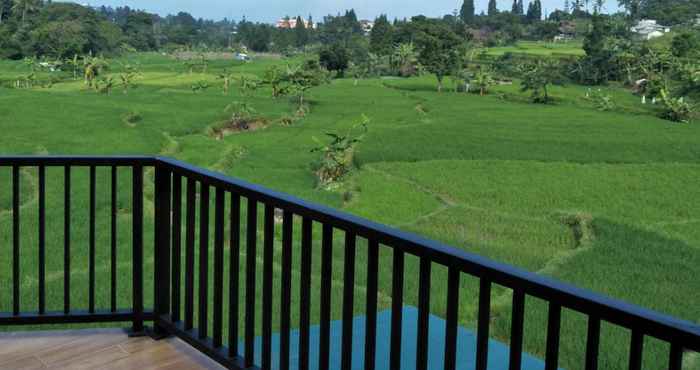 Nearby View and Attractions Villa Webe
