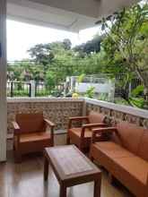 Lobby 4 Rion Hostel Bogor
