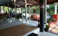 Lobi 5 D'Topadan Guest House