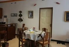Restaurant 4 D'Topadan Guest House
