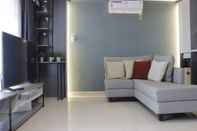 Ruang untuk Umum Cozy & Modern 2BR Apartment at Tamansari Tera Residence By Travelio