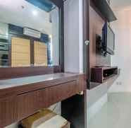 Common Space 2 Best Deal Studio at Mangga Dua Residence Apartment By Travelio