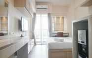 ล็อบบี้ 3 Minimalist and Comfort Studio at Parkland Avenue Apartment By Travelio