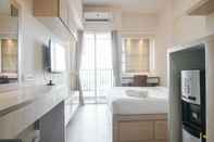 ล็อบบี้ Minimalist and Comfort Studio at Parkland Avenue Apartment By Travelio