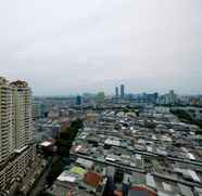 Nearby View and Attractions 5 Comfort and Simple Studio Apartment at Mangga Dua Residence By Travelio