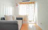 Ruang untuk Umum 3 Cozy and Nice 2BR at Green Pramuka City Apartment By Travelio