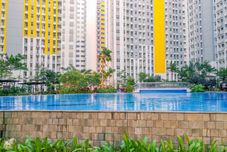 泳池 Cozy and Nice Studio Apartment at Springlake Summarecon Bekasi By Travelio