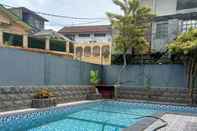 Swimming Pool Villa Alam Dua
