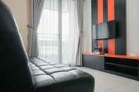 Common Space Nice and Fancy 1BR at Sky Terrace Apartment By Travelio