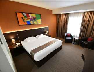 Bilik Tidur 2 Grand Makassar Hotel