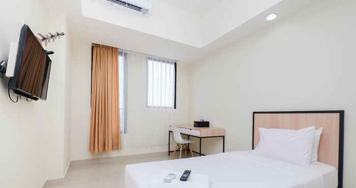 Bedroom Best Choice Studio Apartment at Evenciio near UI By Travelio