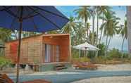 ภายนอกอาคาร 6 Pulau Mahitam Resort & Cottage by Hotelku