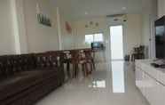 Lobi 7 YYK HomeStay