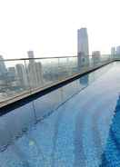 SWIMMING_POOL Ciputra World 2 Apartment