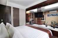 Kamar Tidur Favor Hotel Makassar City Center by LIFE