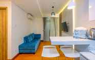 Lobi 3 Fancy and Fabulous 1BR Apartment at Pejaten Park By Travelio