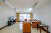 Lobi Luxurious and Spacious 2BR Apartment at Kusuma Chandra By Travelio