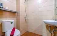 In-room Bathroom 5 Cozy Living and Homey Studio at Margonda Residence 5 Apartment By Travelio