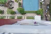 Swimming Pool Spacious 2BR Apartment at Vida View Makassar By Travelio