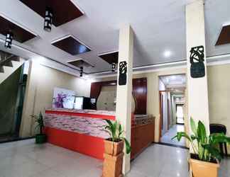 Lobi 2 Grand Azhara Hotel