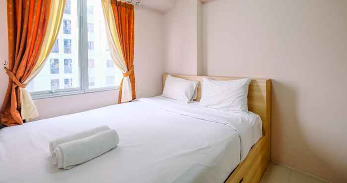 Bilik Tidur Strategic and Nice 2BR at Bassura City Apartment By Travelio