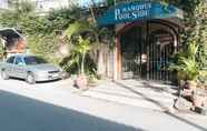 Exterior 5 RedDoorz @ Marifa Hotel Angeles Pampanga