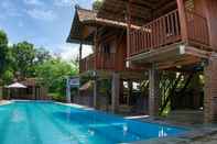 Swimming Pool Wisma Pancoeran