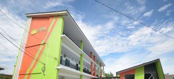 Exterior 2 Lima Residence Kedaton 