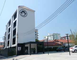 Luar Bangunan 2 Blu Monkey Boutique Bangsaen