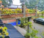 Others 4 The beauty pool and cozy villa puncak cipanas