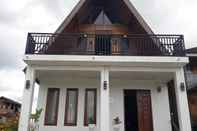 Luar Bangunan Villa Yasmine Siosar